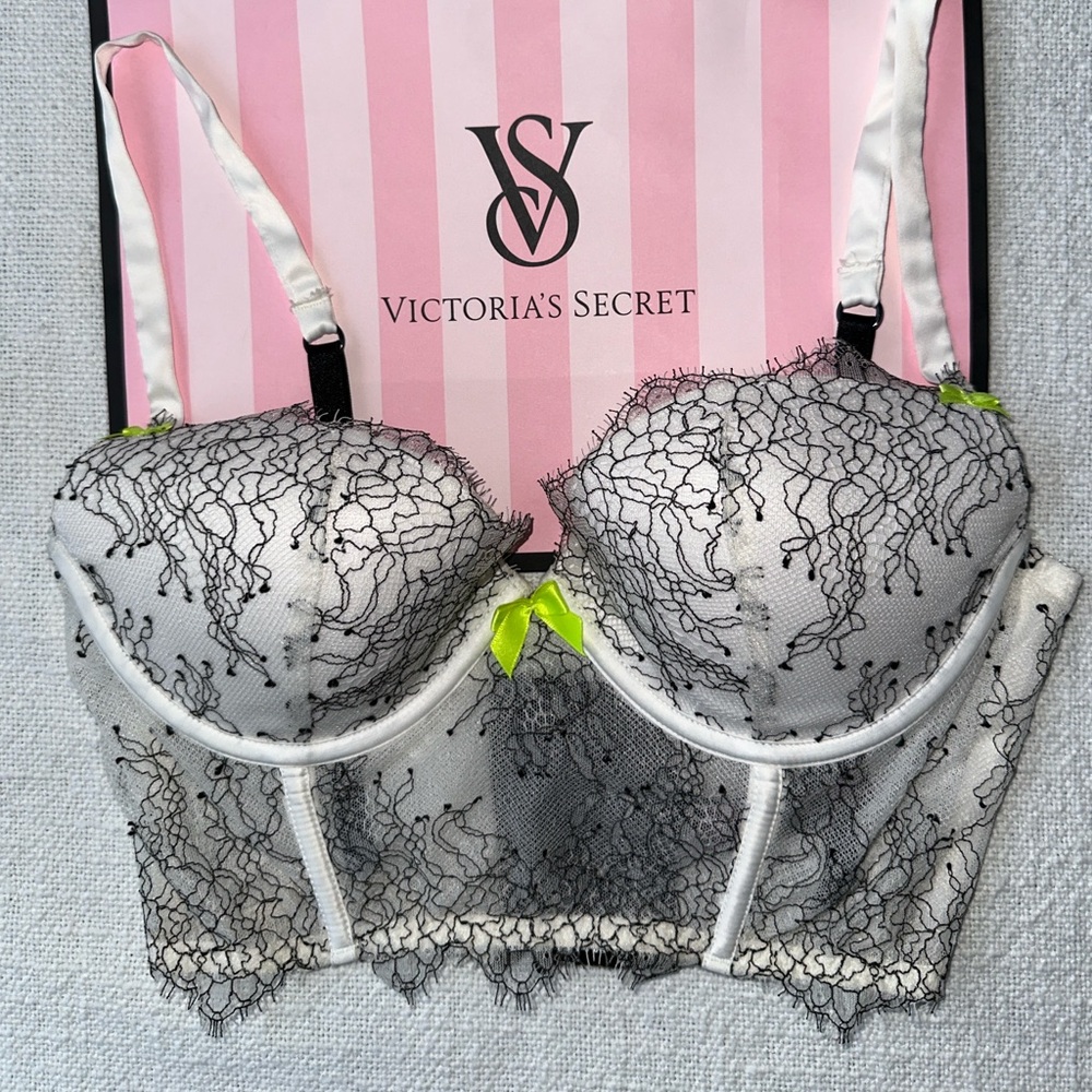 Victoria’s Secret corset top 34C